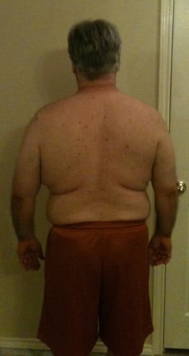 4 Pictures of a 250 lbs 5 feet 7 Male Weight Snapshot