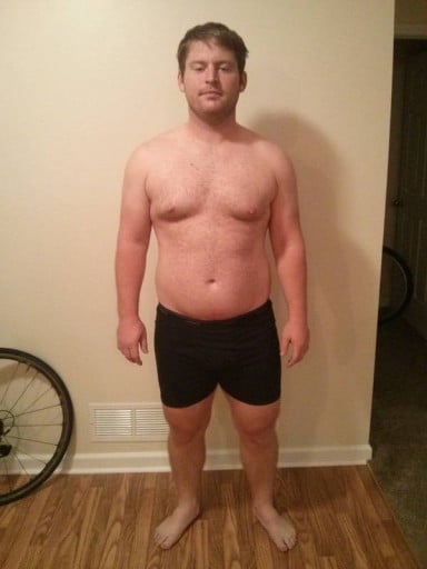 A photo of a 6'0" man showing a snapshot of 257 pounds at a height of 6'0