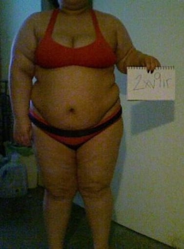 A picture of a 5'2" female showing a snapshot of 276 pounds at a height of 5'2