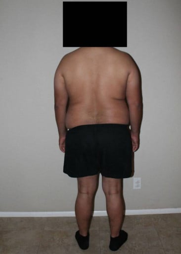 3 Pictures of a 5'11 260 lbs Male Fitness Inspo