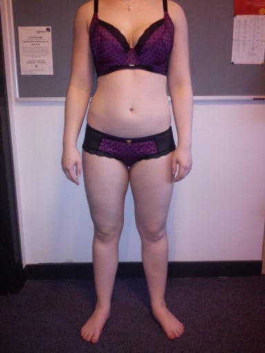 A before and after photo of a 5'2" female showing a snapshot of 126 pounds at a height of 5'2