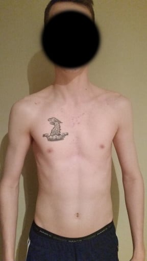 A before and after photo of a 5'9" male showing a weight bulk from 115 pounds to 130 pounds. A respectable gain of 15 pounds.
