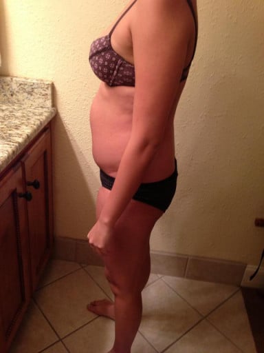 A progress pic of a 5'5" woman showing a snapshot of 125 pounds at a height of 5'5
