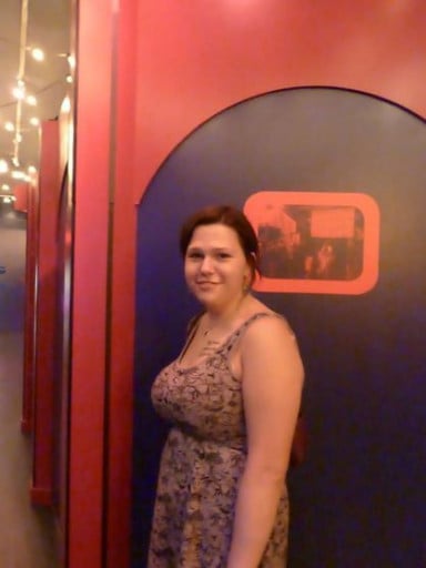 A progress pic of a 5'5" woman showing a weight reduction from 275 pounds to 174 pounds. A respectable loss of 101 pounds.