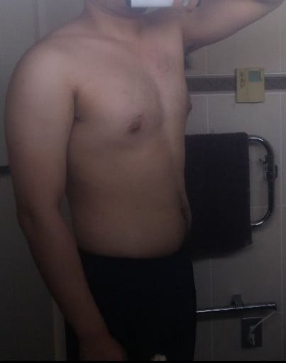 A progress pic of a 5'9" man showing a snapshot of 176 pounds at a height of 5'9