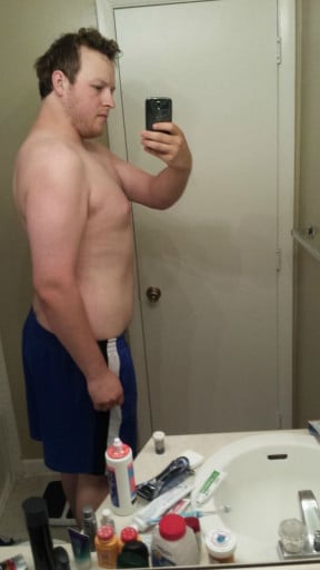 A picture of a 6'5" male showing a weight cut from 290 pounds to 265 pounds. A respectable loss of 25 pounds.