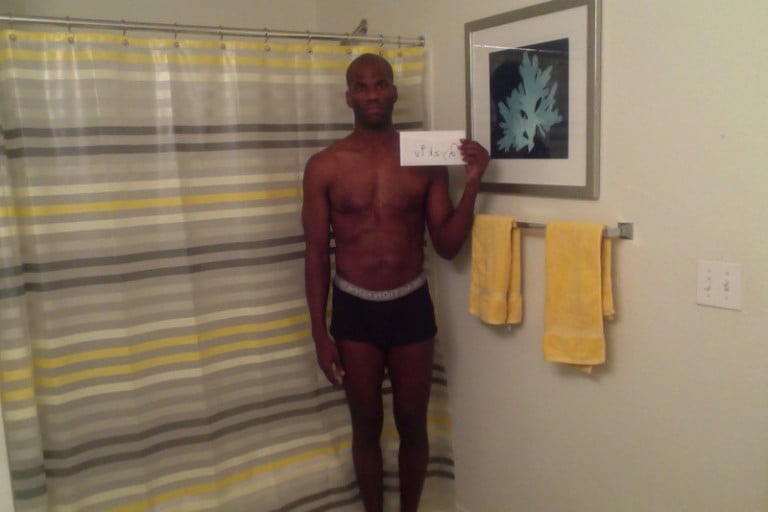 A photo of a 5'10" man showing a snapshot of 152 pounds at a height of 5'10