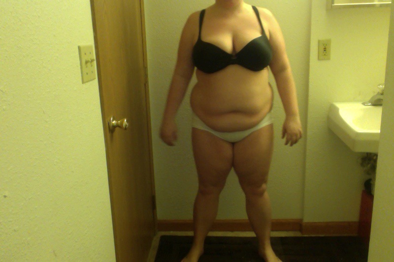 4 Photos of a 232 lbs 5 foot 4 Female Weight Snapshot