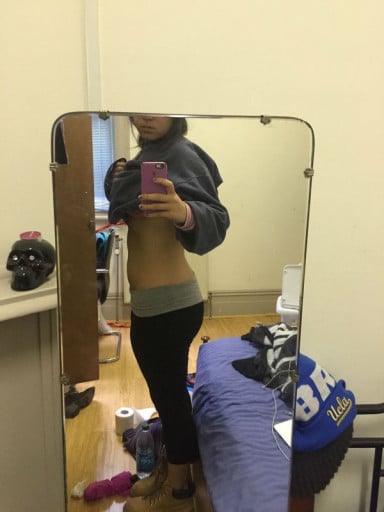 A progress pic of a 5'7" woman showing a fat loss from 180 pounds to 120 pounds. A net loss of 60 pounds.