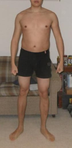 A picture of a 5'9" male showing a snapshot of 159 pounds at a height of 5'9