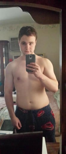 A picture of a 5'8" male showing a weight reduction from 210 pounds to 178 pounds. A total loss of 32 pounds.