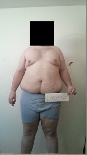 A photo of a 5'10" man showing a snapshot of 317 pounds at a height of 5'10