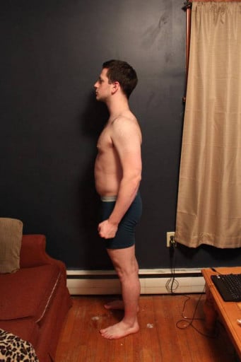 A picture of a 5'7" male showing a snapshot of 168 pounds at a height of 5'7