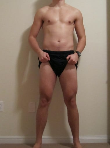 A progress pic of a 6'4" man showing a snapshot of 196 pounds at a height of 6'4