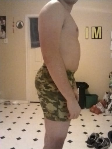 A progress pic of a 5'7" man showing a snapshot of 177 pounds at a height of 5'7