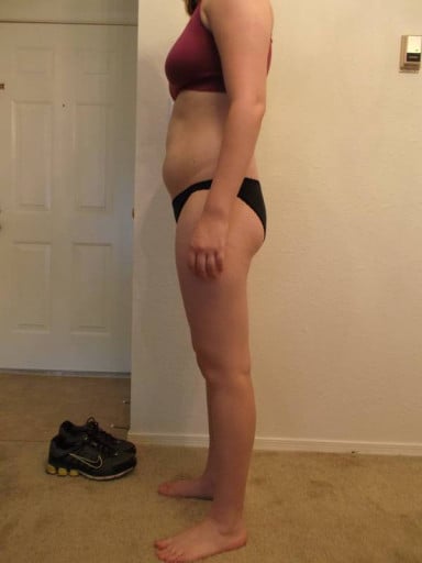 A picture of a 5'6" female showing a snapshot of 151 pounds at a height of 5'6