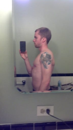 A picture of a 5'10" male showing a weight gain from 134 pounds to 152 pounds. A net gain of 18 pounds.