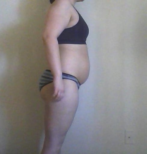 A photo of a 5'6" woman showing a snapshot of 163 pounds at a height of 5'6