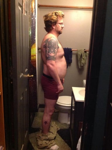 A picture of a 5'9" male showing a snapshot of 193 pounds at a height of 5'9