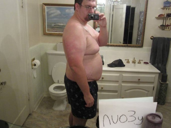 A before and after photo of a 6'2" male showing a snapshot of 302 pounds at a height of 6'2