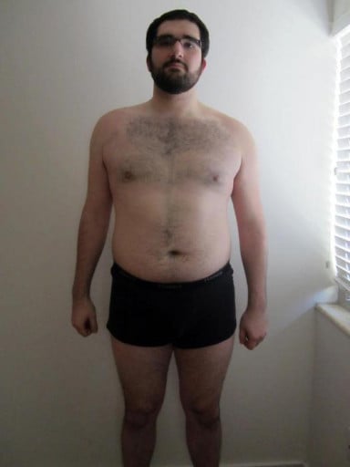 5 Pictures of a 6 foot 6 283 lbs Male Fitness Inspo