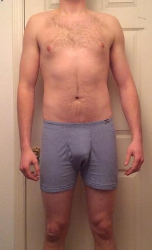 A picture of a 6'6" male showing a snapshot of 220 pounds at a height of 6'6