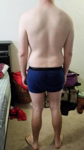 A before and after photo of a 6'0" male showing a snapshot of 195 pounds at a height of 6'0