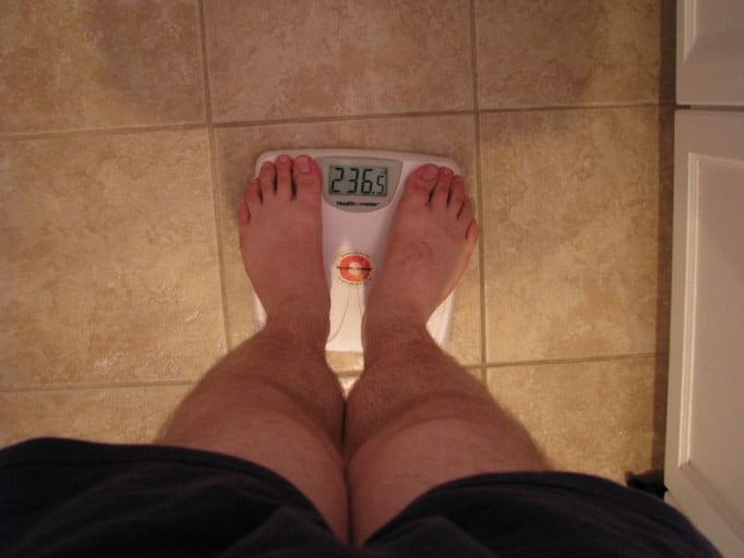 A picture of a 6'0" male showing a snapshot of 235 pounds at a height of 6'0