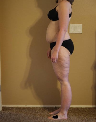 A before and after photo of a 5'9" female showing a snapshot of 173 pounds at a height of 5'9