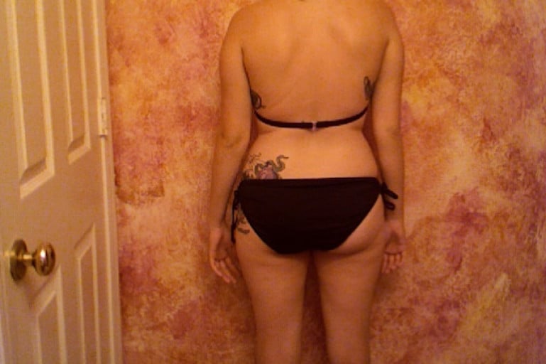 A progress pic of a 5'4" woman showing a snapshot of 135 pounds at a height of 5'4