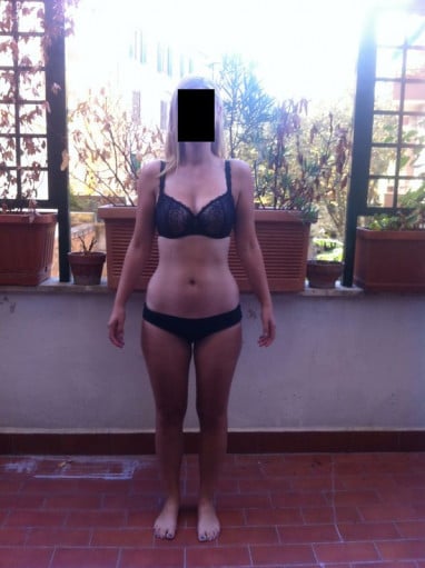 A progress pic of a 5'9" woman showing a snapshot of 153 pounds at a height of 5'9
