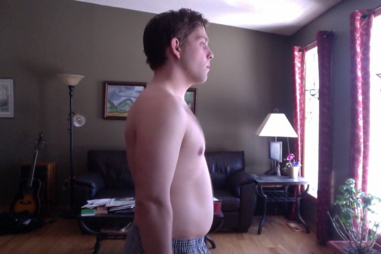 A picture of a 5'8" male showing a weight loss from 220 pounds to 190 pounds. A respectable loss of 30 pounds.