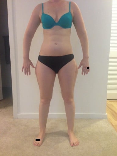 A picture of a 5'6" female showing a snapshot of 152 pounds at a height of 5'6