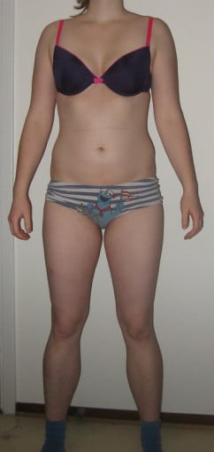 A picture of a 5'9" female showing a weight gain from 150 pounds to 154 pounds. A net gain of 4 pounds.