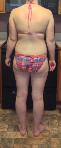 A picture of a 5'4" female showing a snapshot of 145 pounds at a height of 5'4