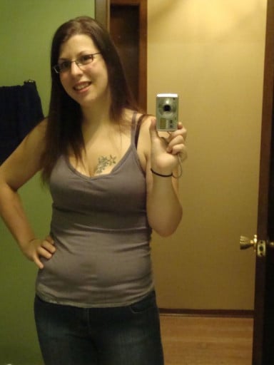 A progress pic of a 5'7" woman showing a weight reduction from 262 pounds to 148 pounds. A respectable loss of 114 pounds.