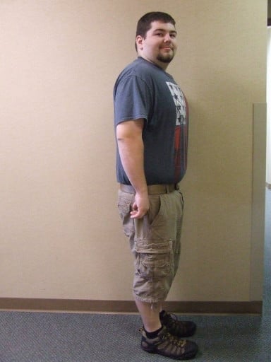 A progress pic of a 5'9" man showing a weight loss from 370 pounds to 250 pounds. A total loss of 120 pounds.