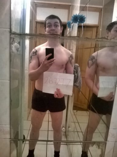 A progress pic of a 5'7" man showing a snapshot of 160 pounds at a height of 5'7