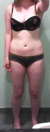 A picture of a 5'9" female showing a snapshot of 150 pounds at a height of 5'9