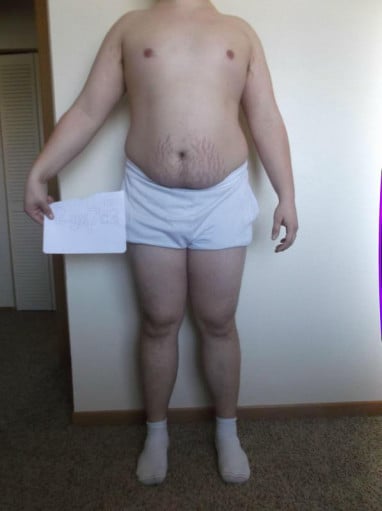 A photo of a 5'10" man showing a snapshot of 230 pounds at a height of 5'10