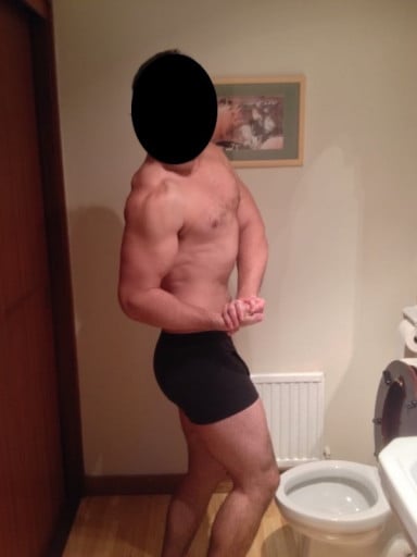 A photo of a 6'1" man showing a weight bulk from 160 pounds to 198 pounds. A net gain of 38 pounds.