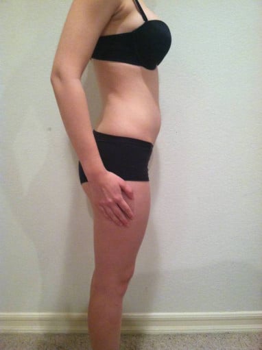 A picture of a 5'5" female showing a snapshot of 115 pounds at a height of 5'5