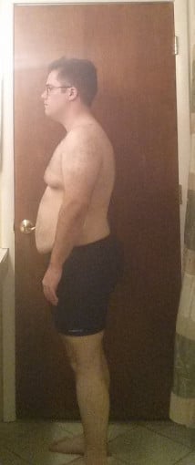 A picture of a 5'8" male showing a snapshot of 220 pounds at a height of 5'8