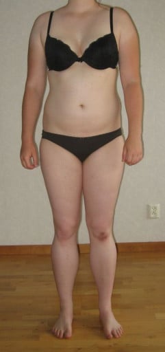 A before and after photo of a 5'9" female showing a snapshot of 180 pounds at a height of 5'9