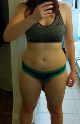 A progress pic of a 5'7" woman showing a weight cut from 160 pounds to 135 pounds. A total loss of 25 pounds.