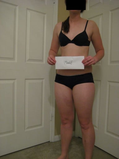 A picture of a 5'7" female showing a snapshot of 149 pounds at a height of 5'7