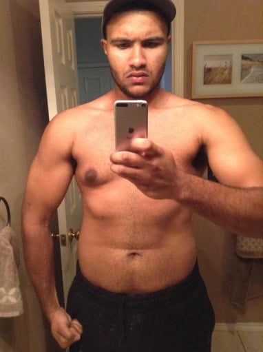 A picture of a 6'2" male showing a fat loss from 260 pounds to 205 pounds. A net loss of 55 pounds.