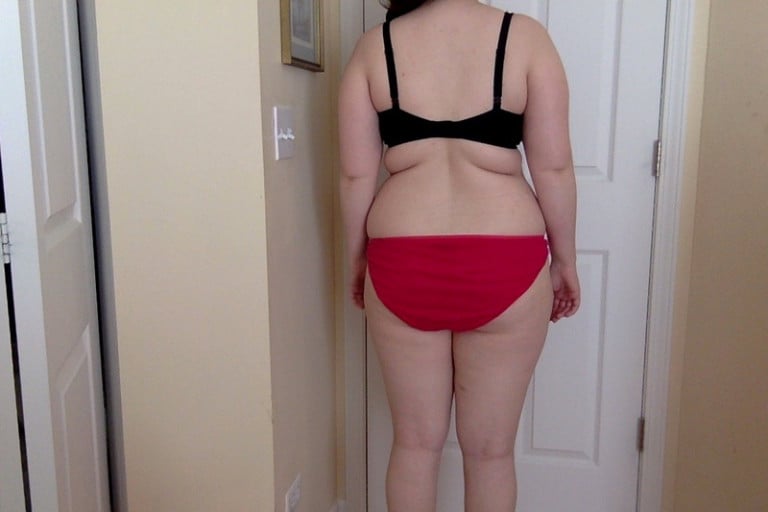 A photo of a 5'5" woman showing a snapshot of 185 pounds at a height of 5'5