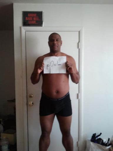 A picture of a 6'5" male showing a snapshot of 285 pounds at a height of 6'5