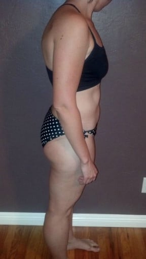 A progress pic of a 5'7" woman showing a snapshot of 158 pounds at a height of 5'7